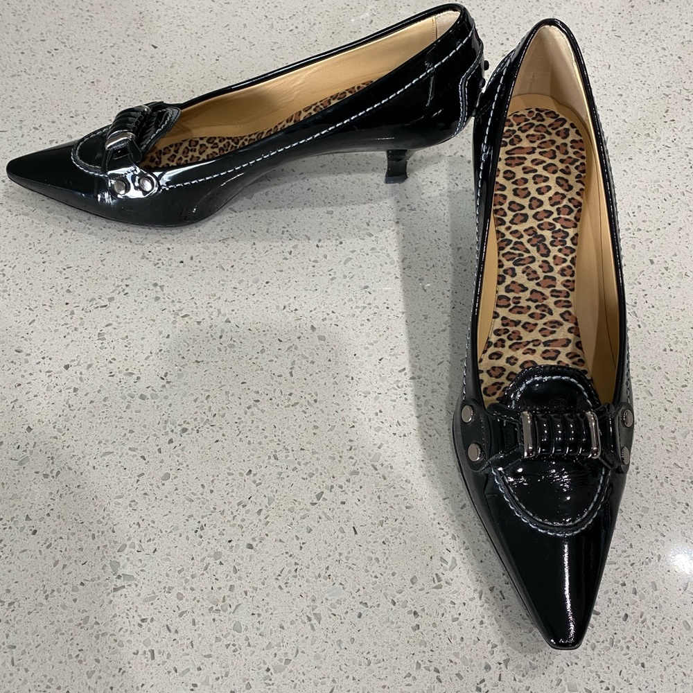 Tods Medium Heel Pumps Black Womens Sz US-9 EU 39